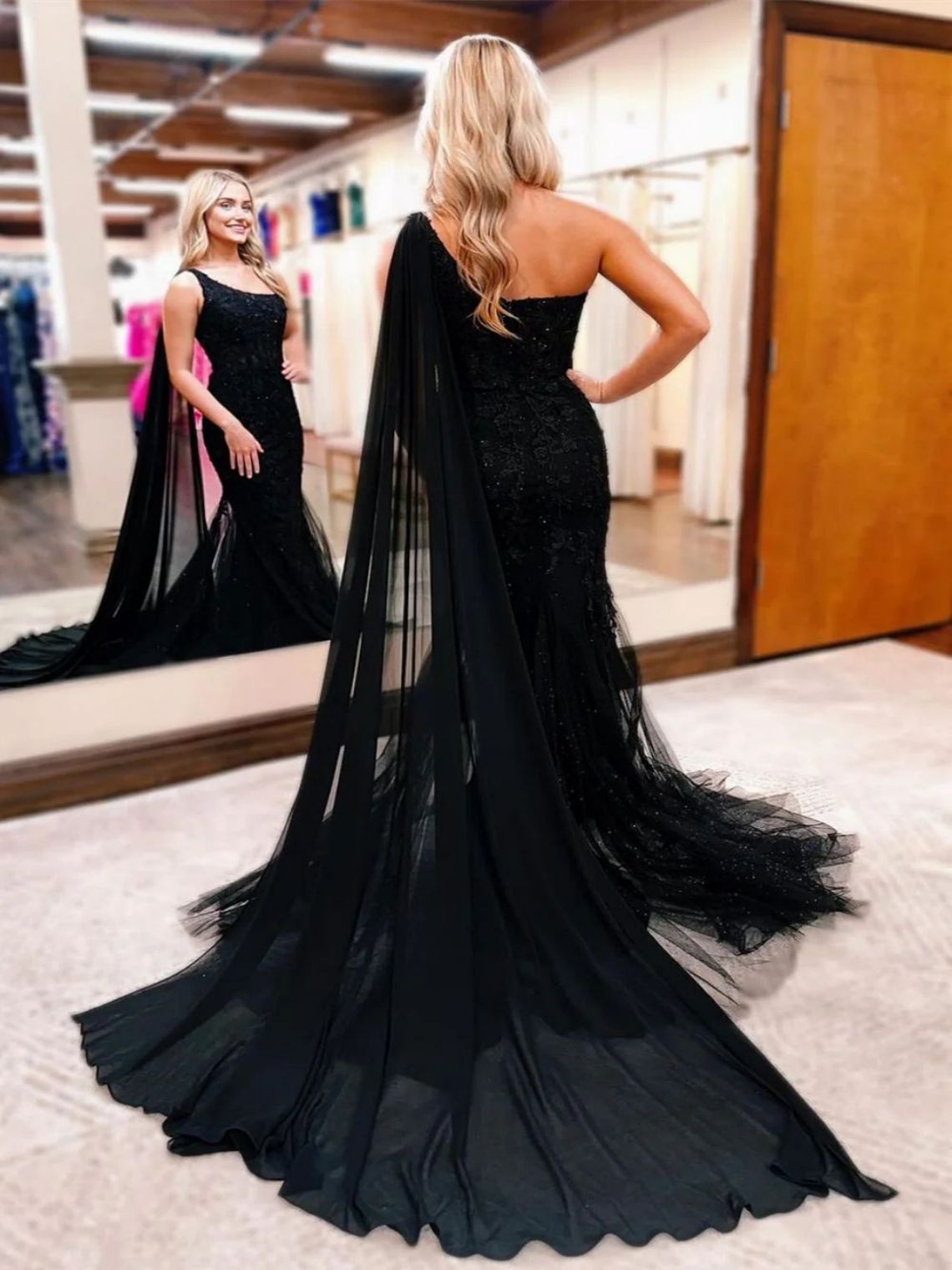 Mermaid Black Beaded Lace One Shoulder Long Prom Dress With Shawl