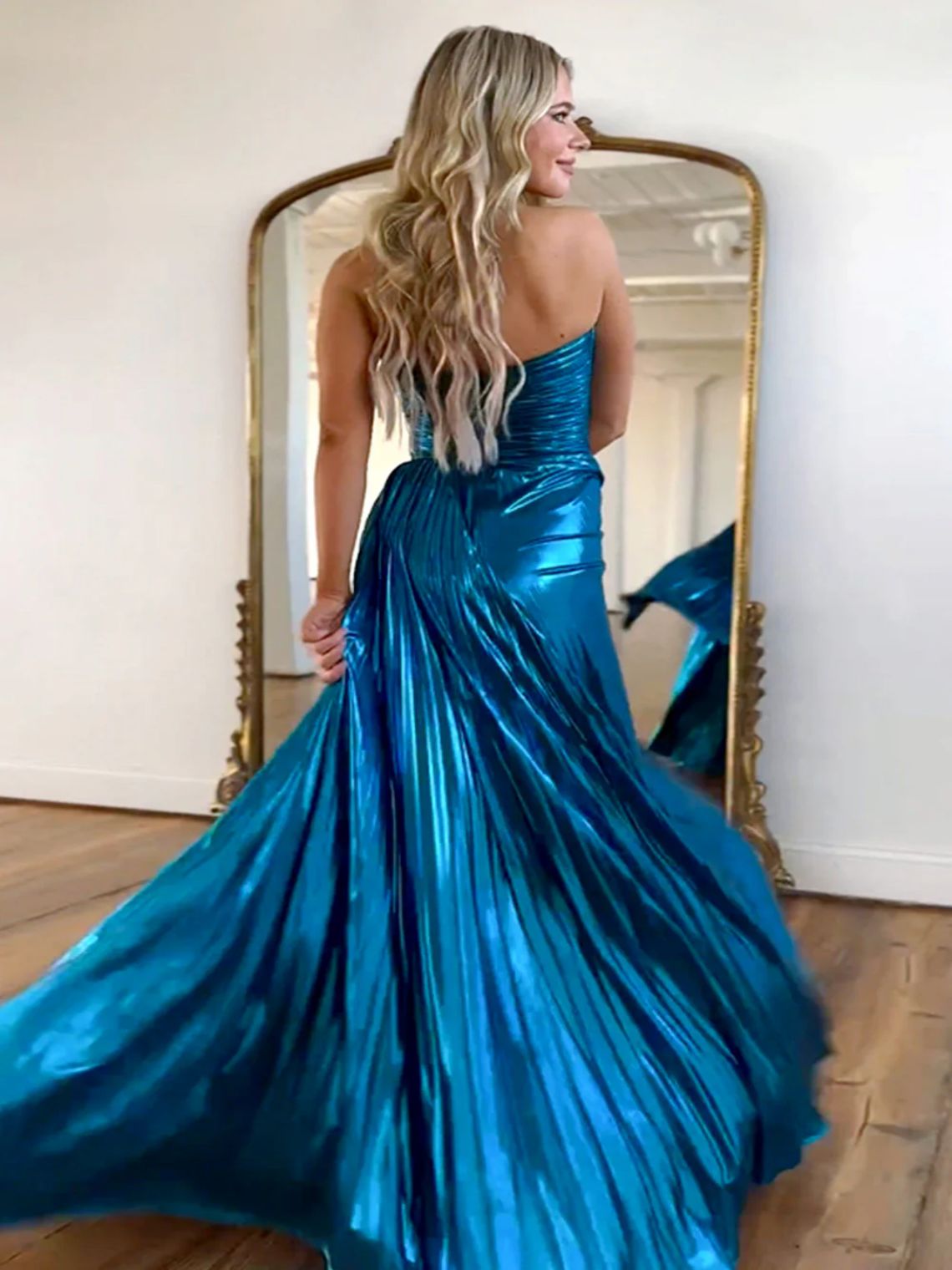 A-Line Satin Sweetheart Sweep/Brush Train Prom Dress With Slit