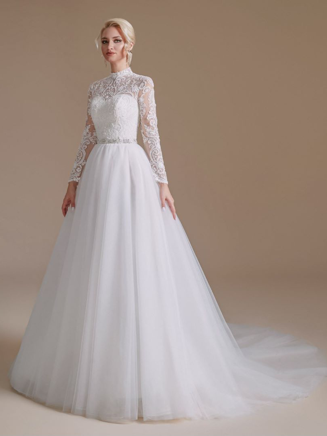 A-Line Elegant High Neck Appliques Sweep/BrushTrain Wedding Dresses
