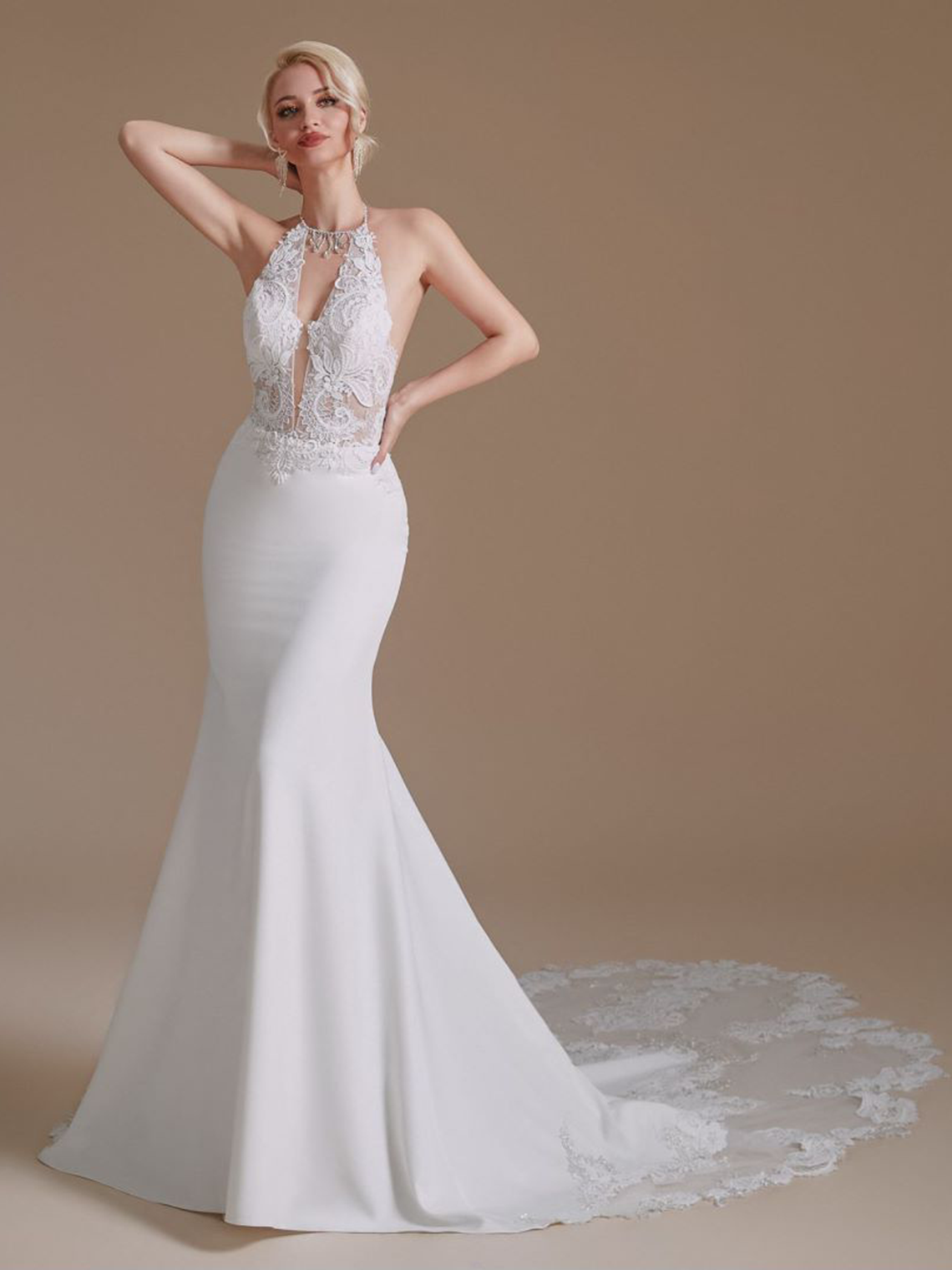 Trumpet/Mermaid Sexy Halter Sleeveless Chapel Train Wedding Dresses