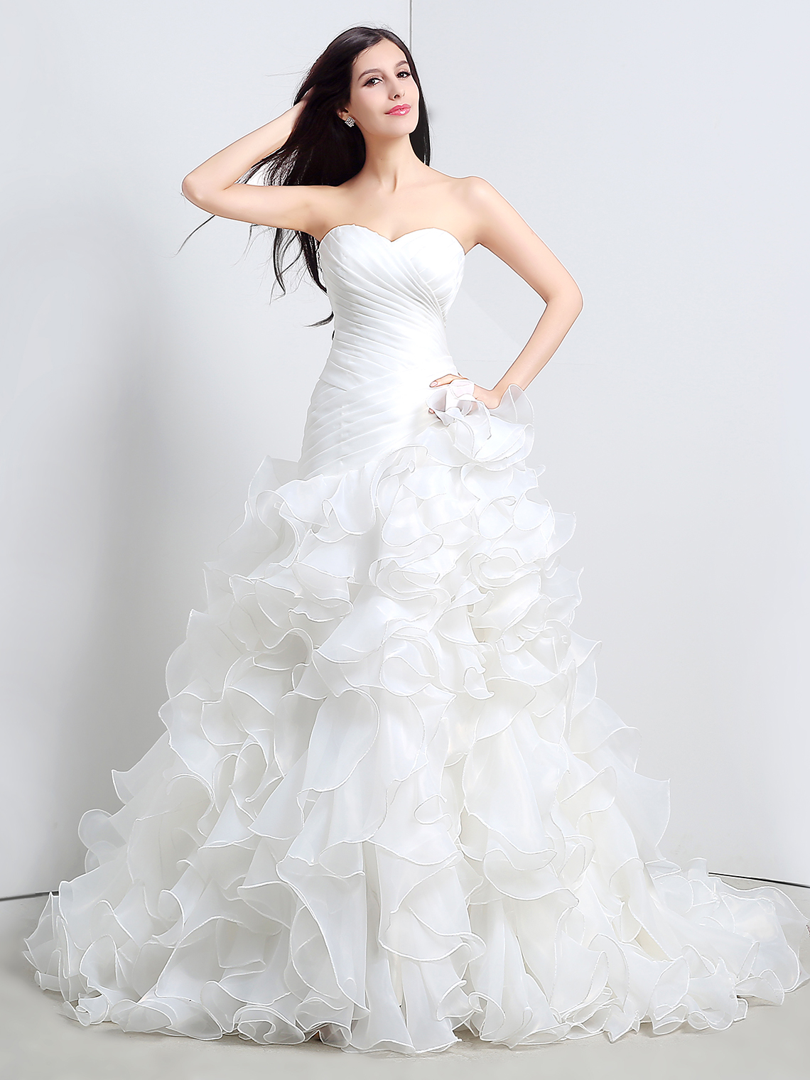 Mermaid/Trumpet Sexy Formal Tiered Wedding Dress Tulle with Ruffles