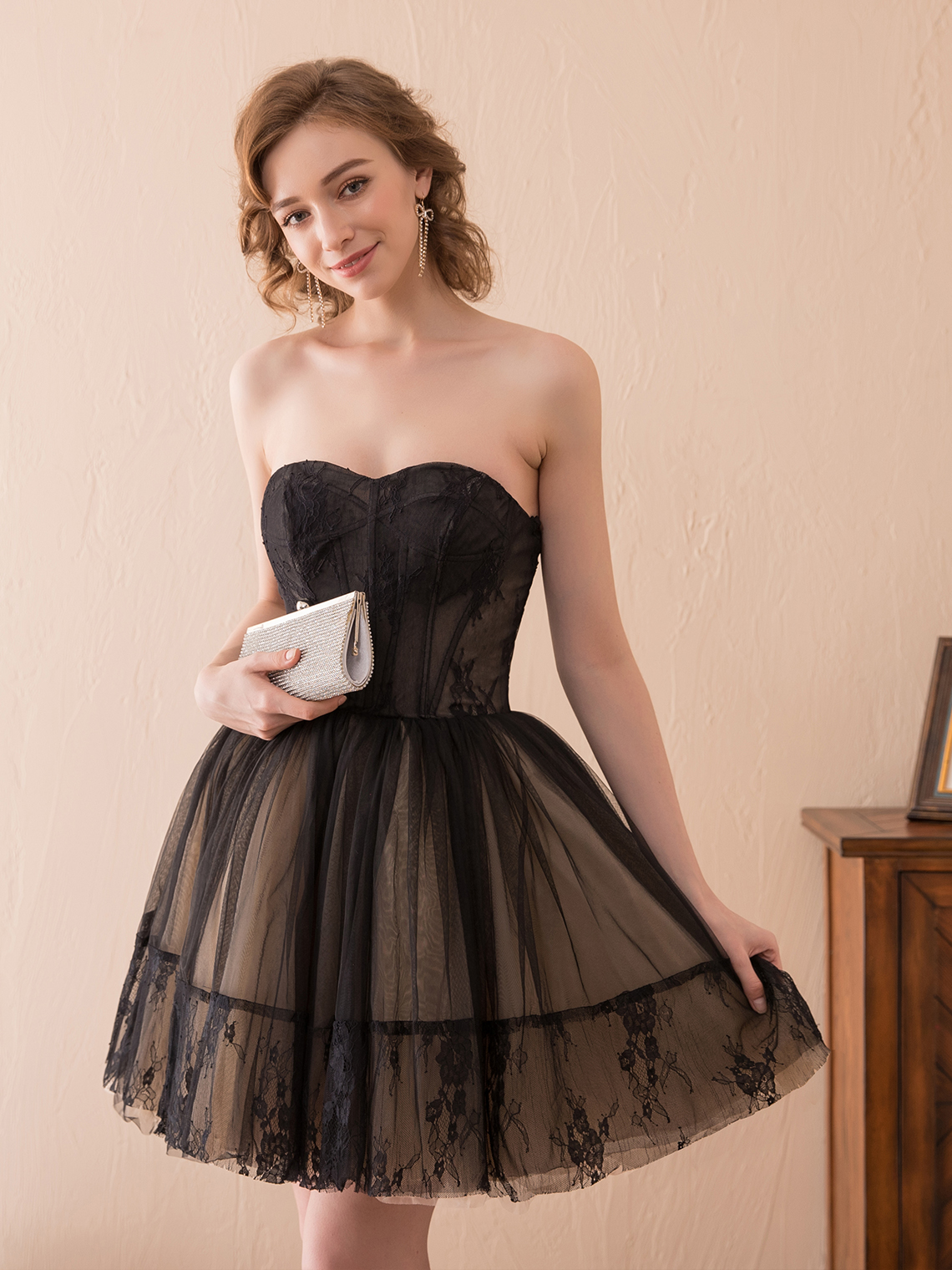 A-Line/Princess Sexy Party Homecoming Dress Appliques with Pleated