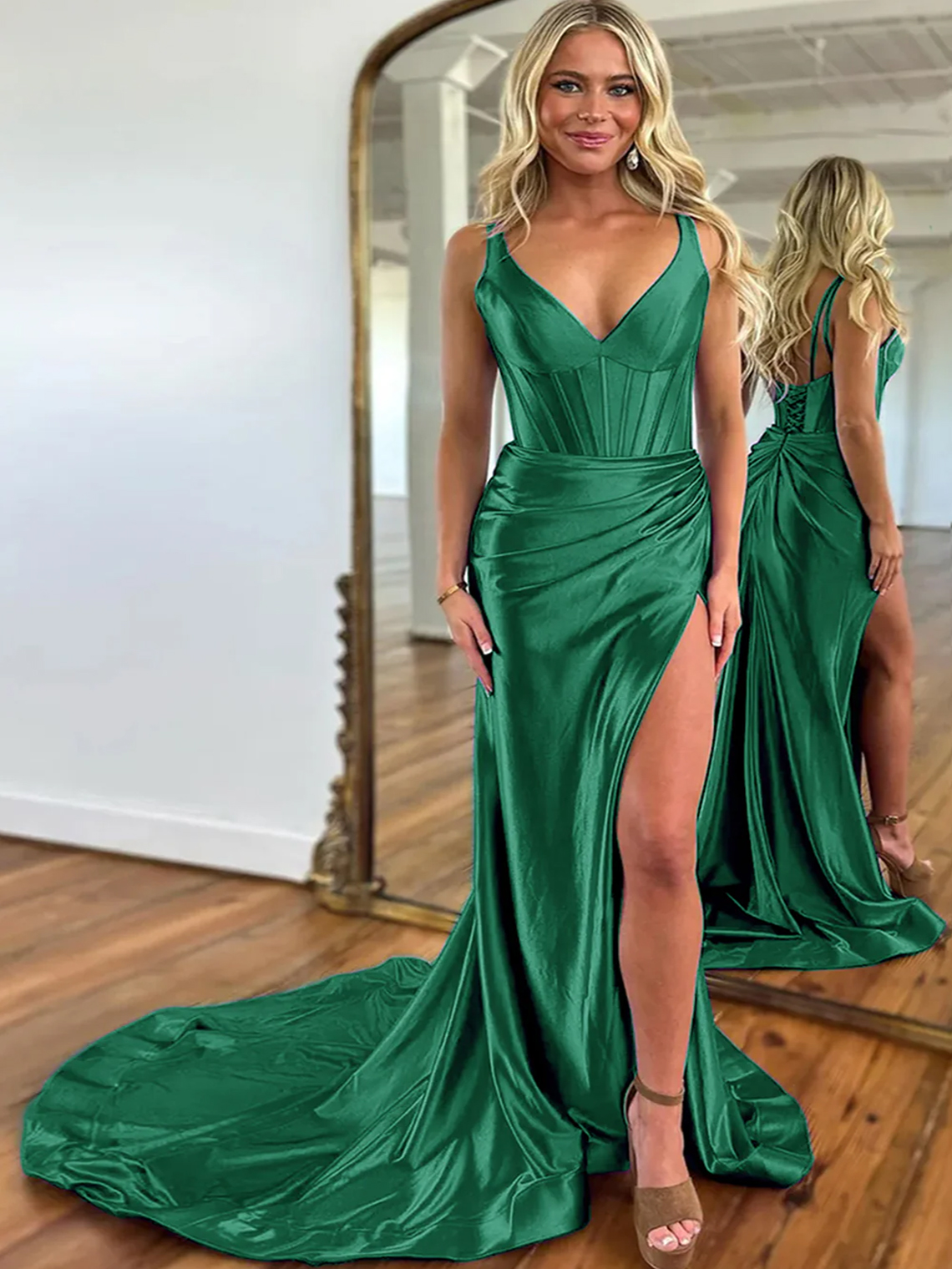 Mermaid Satin V-Neck Sweep/Brush Train Prom Dress With Split