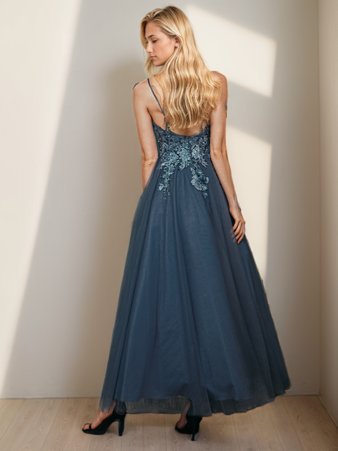 A-Line Prom Dresses Formal Evening Wedding Guest Dress Tulle Appliques
