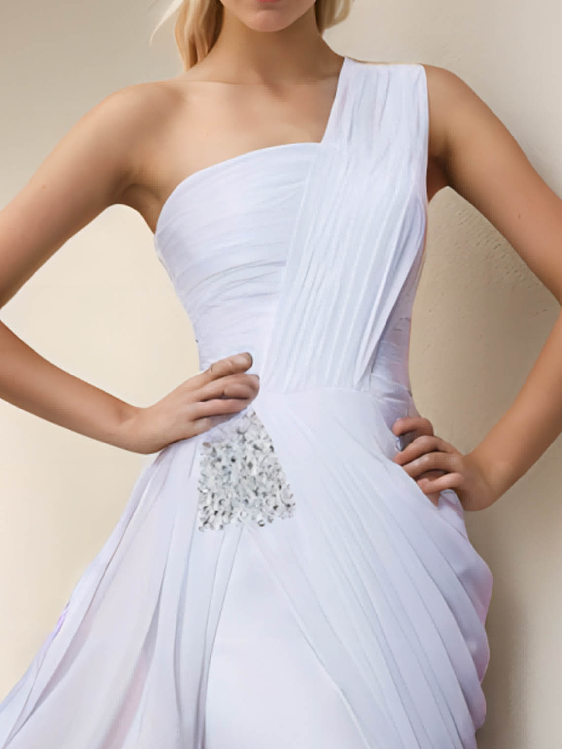 Sheath/Column  Pleats Beading Short Chiffon Homecoming Dresses