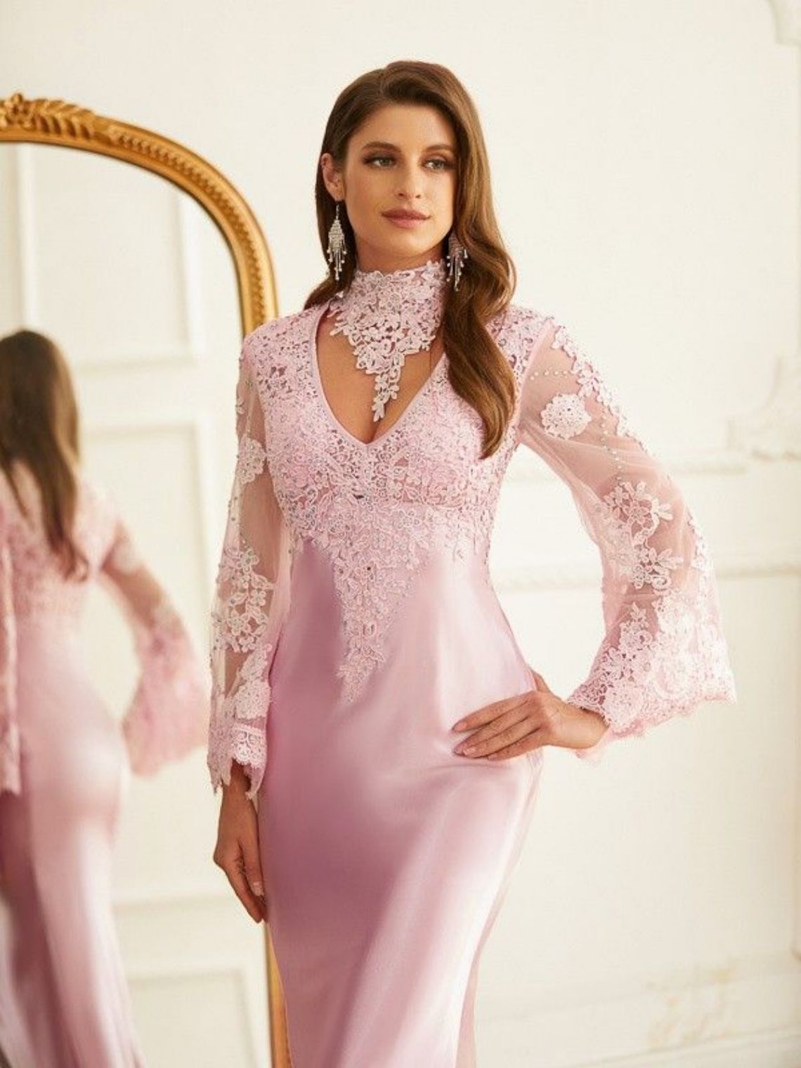 Sheath/Column Silk like Satin Lace High Neck Long Sleeves Dresses
