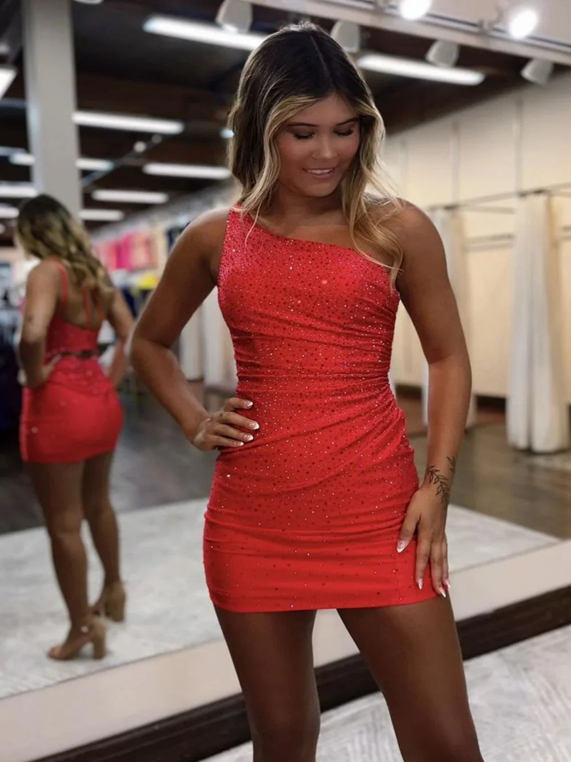 Sheath/Column One Shoulder Unique Short Red Homecoming Dress