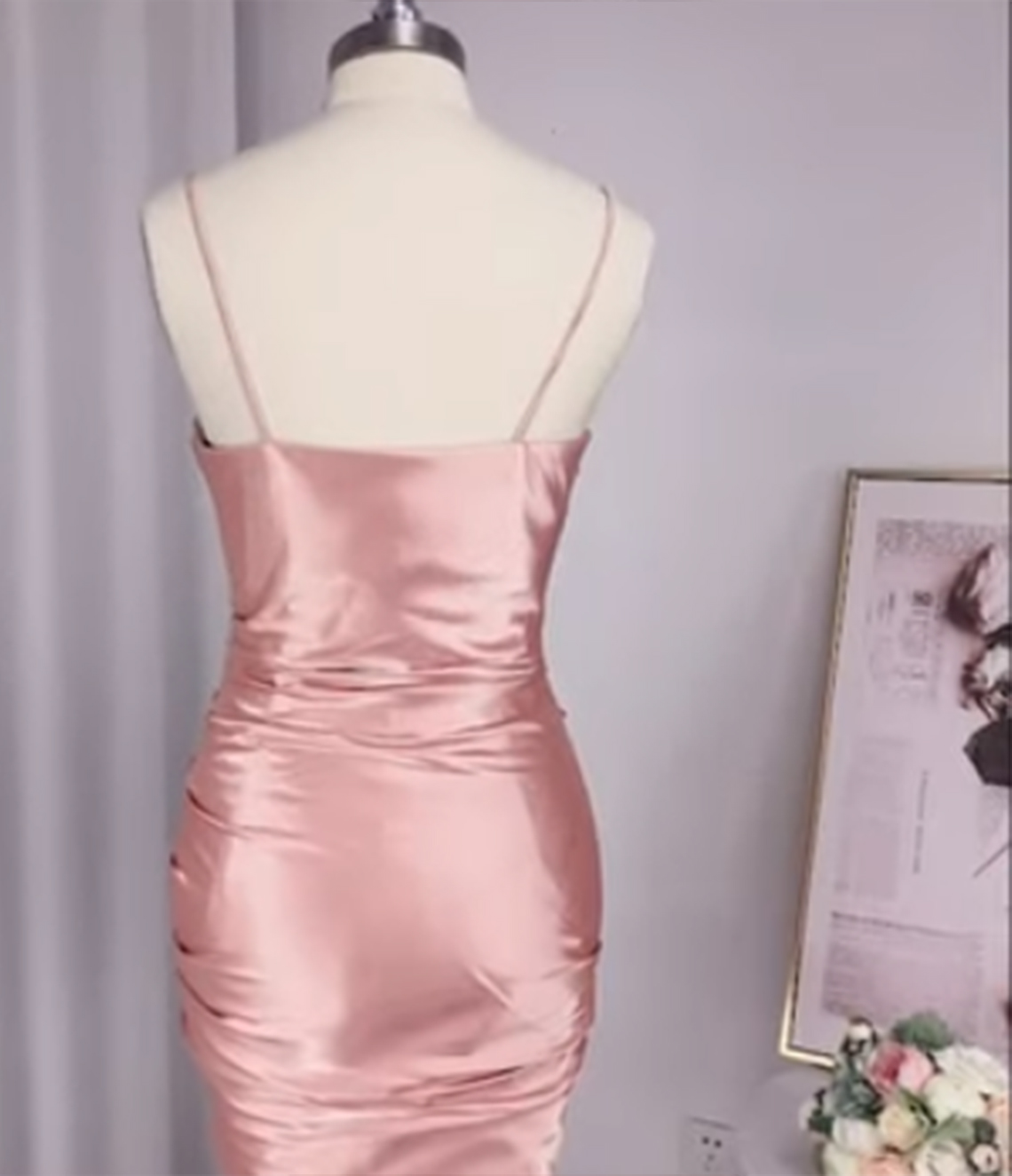 Sheath/Column Short/Mini Homecoming Dress Square Neck Sleeveless Satin