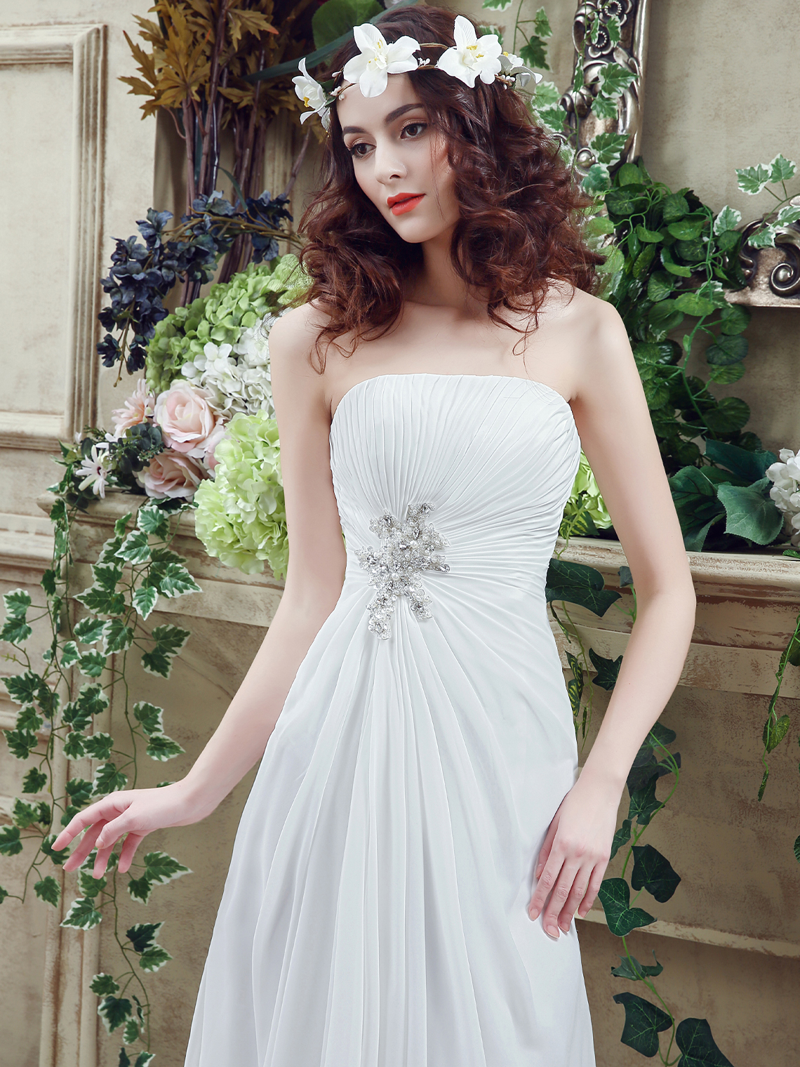A-Line/Princess Sexy Wedding Dresses Chiffon Pleats with Beading