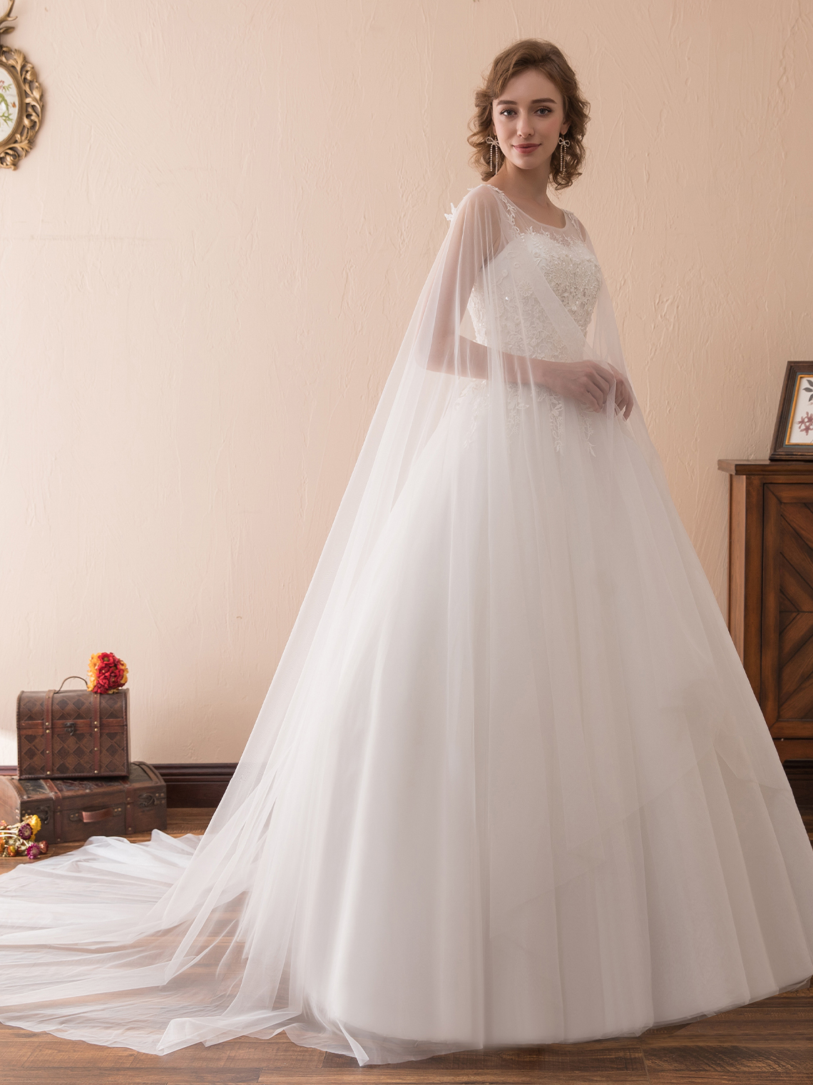 Ball Gown Elegant Formal Wedding Dresses Tulle with Sequin Appliques