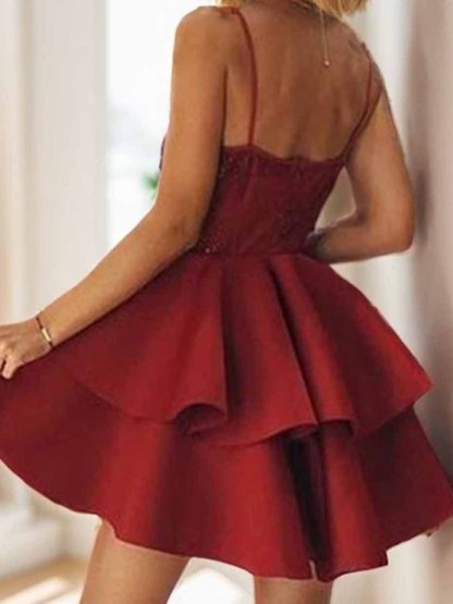 Dress A-Line/Princess V Neck Sleeveless Appliqued Short/Mini Cocktail Dress