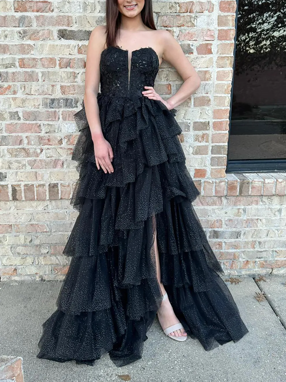 Sweetheart Princess Tulle Tiered Appliqued Slit Long Prom Dress