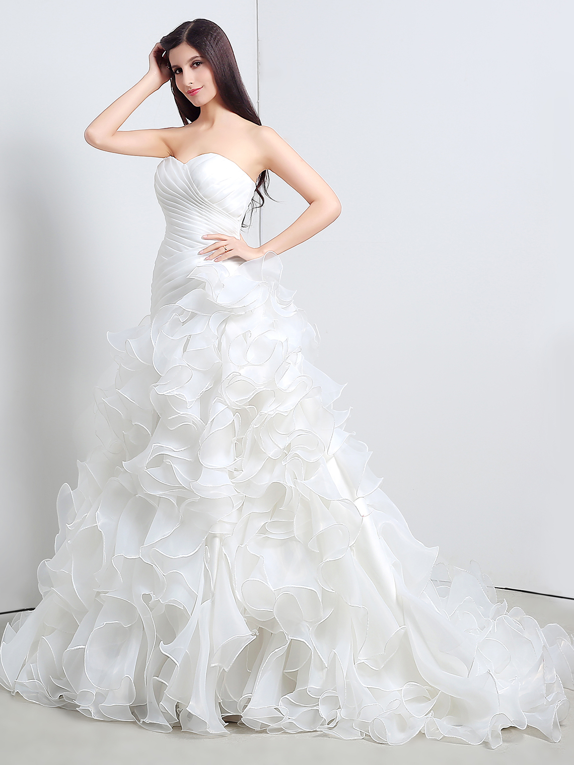 Mermaid/Trumpet Sexy Formal Tiered Wedding Dress Tulle with Ruffles