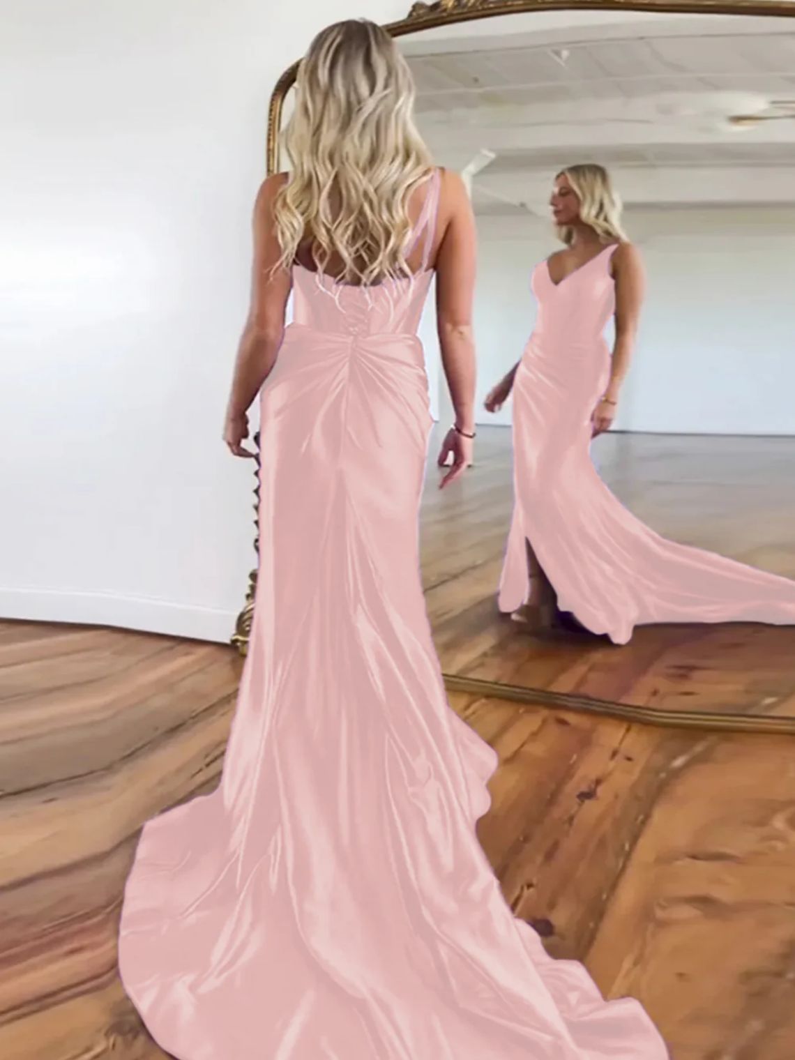 Mermaid Satin V-Neck Sweep/Brush Train Prom Dress With Split