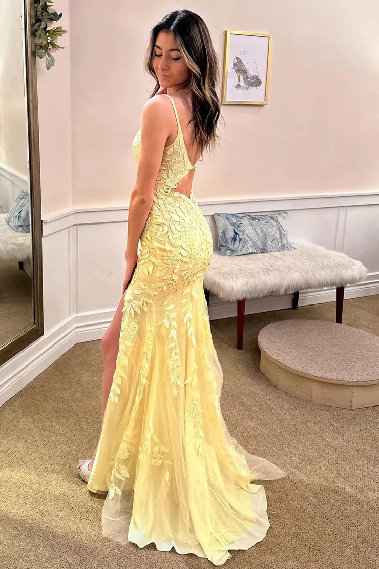 Mermaid / Trumpet Spaghetti Straps Lace Appliques Long Prom Dress Elegant Evening Dress