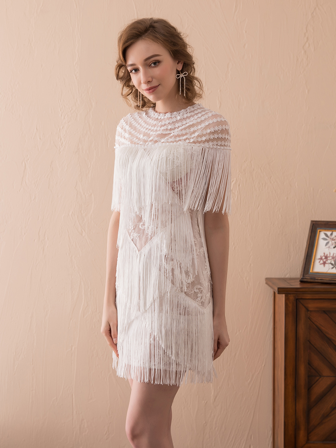 Sheath/Column Sexy Homecoming Dress Short/Mini with Appliques