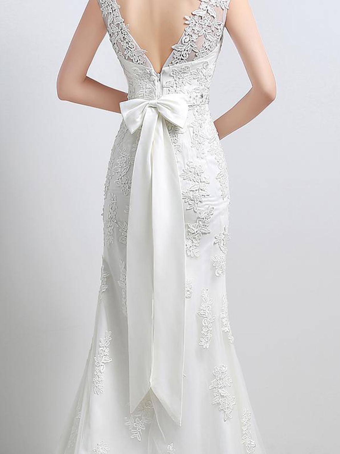 Mermaid/Trumpet Elegant Wedding Dress Illusion Neck Lace with Bow knot