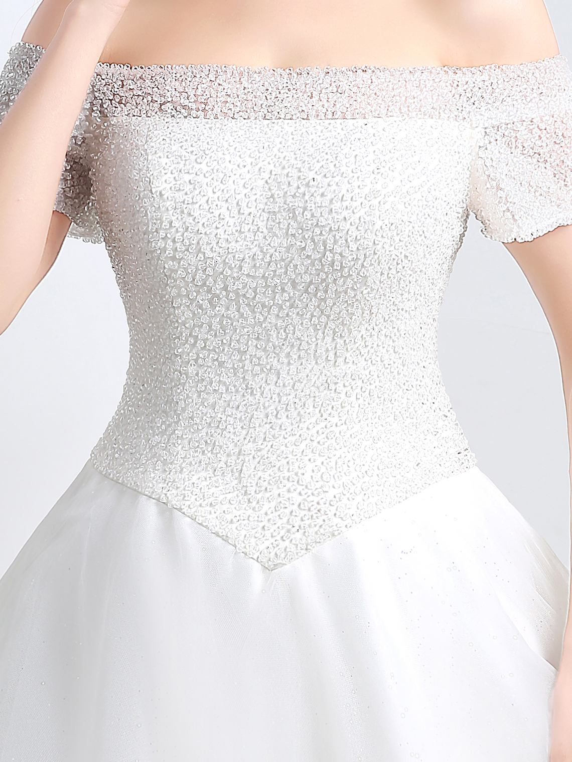 Ball Gown Sexy Formal Wedding Dress Tulle Appliques with Beading