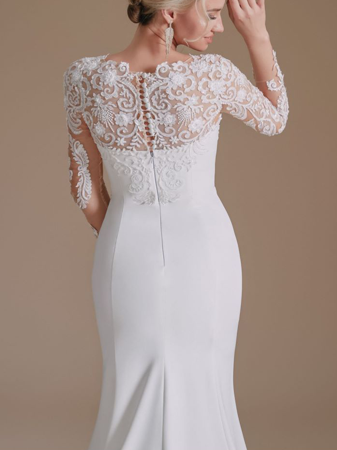 Trumpet/Mermaid Long Sleeve Sweep/BrushTrain Elegant Wedding Dresses