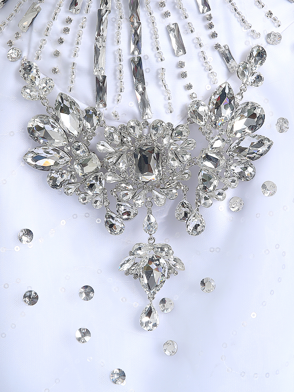 Ball Gown Luxury Formal Wedding Dress Chapel Train Appliques Beading