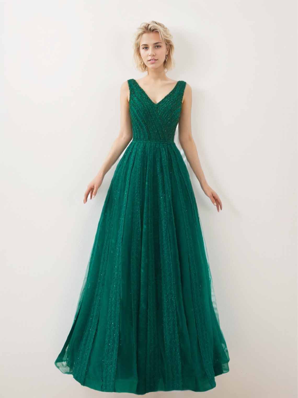 A-Line Evening Dress Prom Dress V Neck Sleeveless Party Gown Plus Size