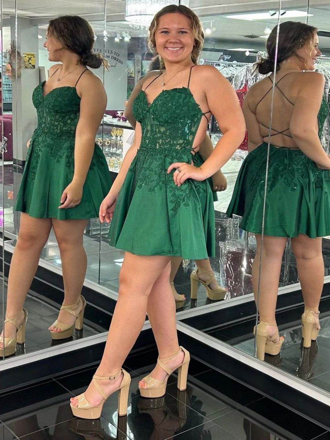 Green Appliques Sweetheart Lace-Up A-Line Short Homecoming Party Dress