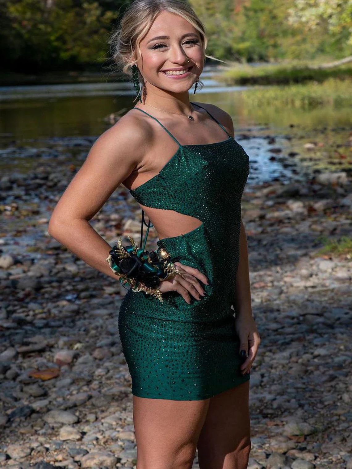 Sheath Spaghetti Straps Short Homecoming Dresses with Beading