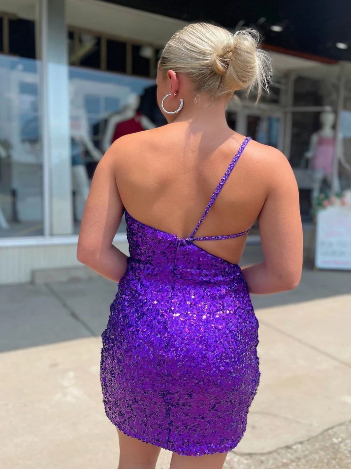 Sheath/Column Straps One Shoulder Purple Sequins Homecoming Dress