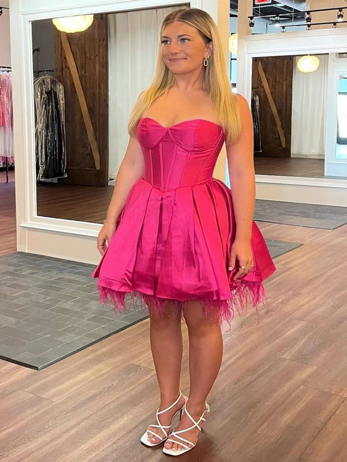 A-Line Neon Pink Feathers Sweetheart A-Line Short Homecoming Dress