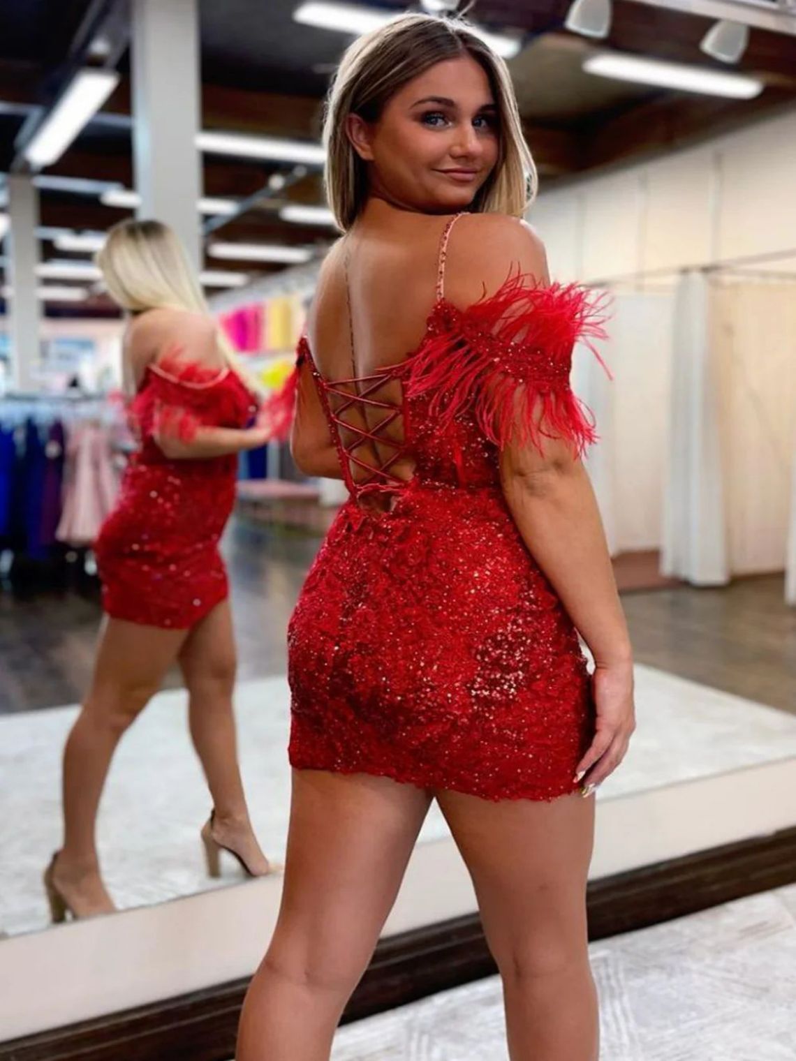 Sheath/Column Sparkly Sequin Homecoming Dress With Feather