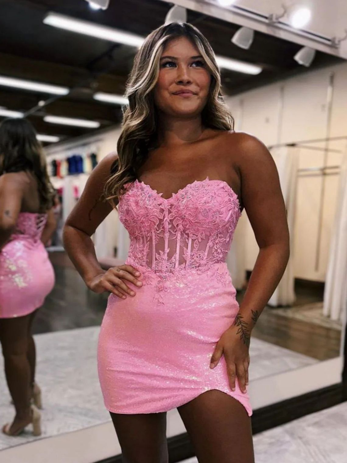 Sheath/Column Sparkly Strapless Short Homecoming Dress with Split
