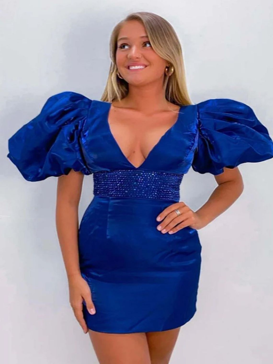 Empire Sparkly Puff Sleeves Tight Short Homecoming Dress with Beading