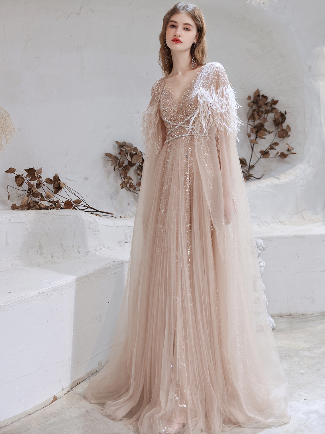 A-Line/Princess Glittering Evening Dress Prom Dress Sweep/Brush Train Feather Cape