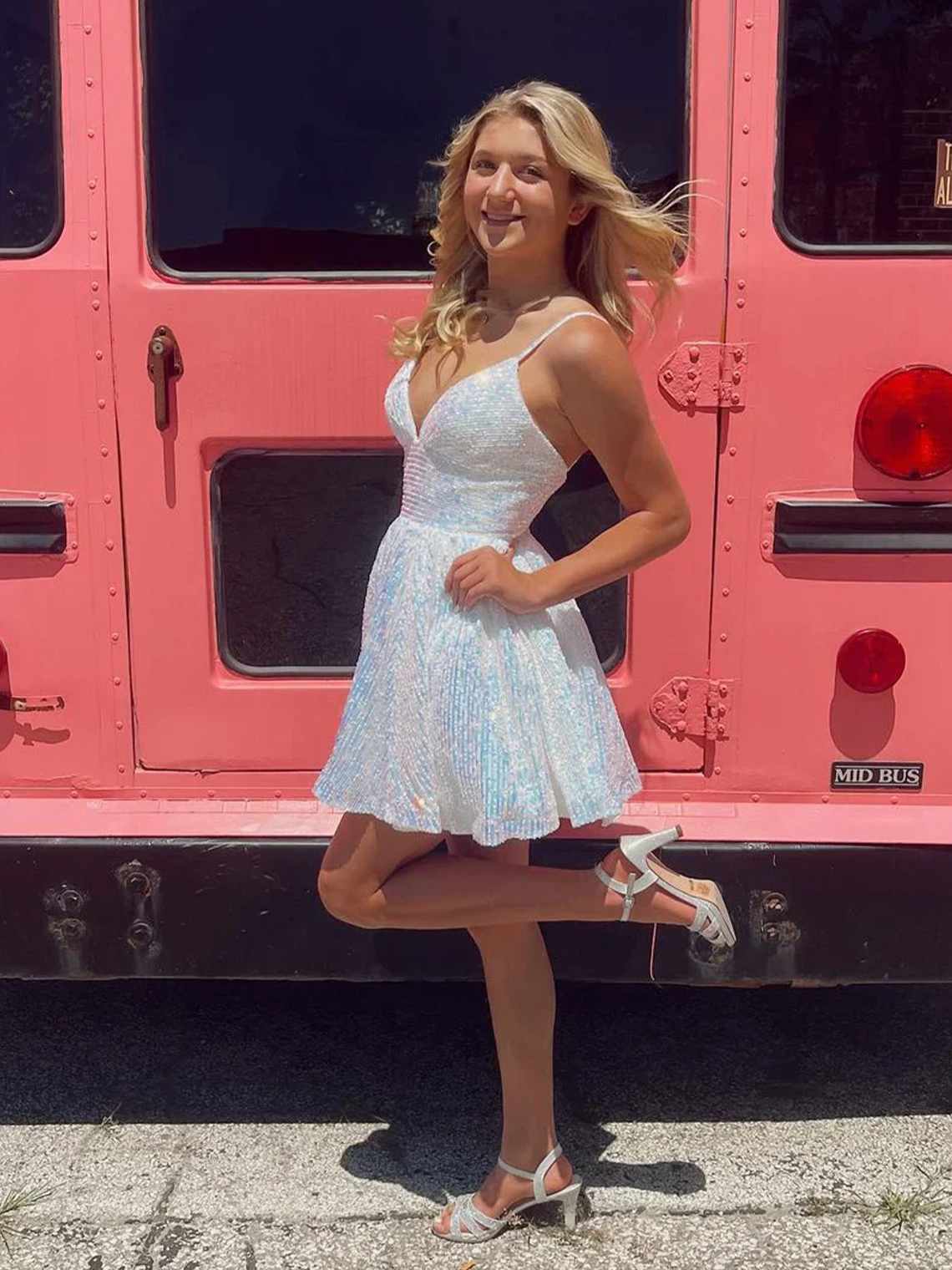 A-line Short/Mini V Neck Sequins Homecoming Dress