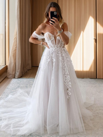 Dresses A line Tulle Sweetheart Sleeveless With Appliques White Wedding Dresseseses