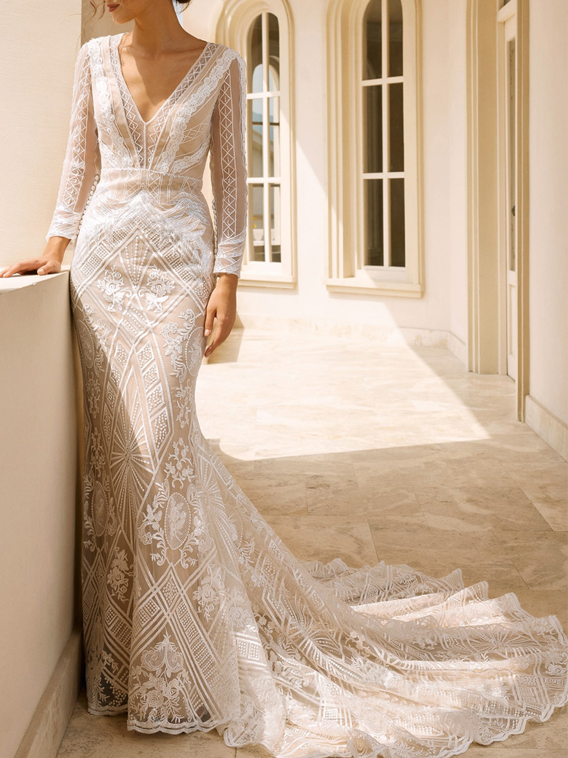 Mermaid Tulle  V Neck Long Sleeve With Sequins Wedding Dresses 