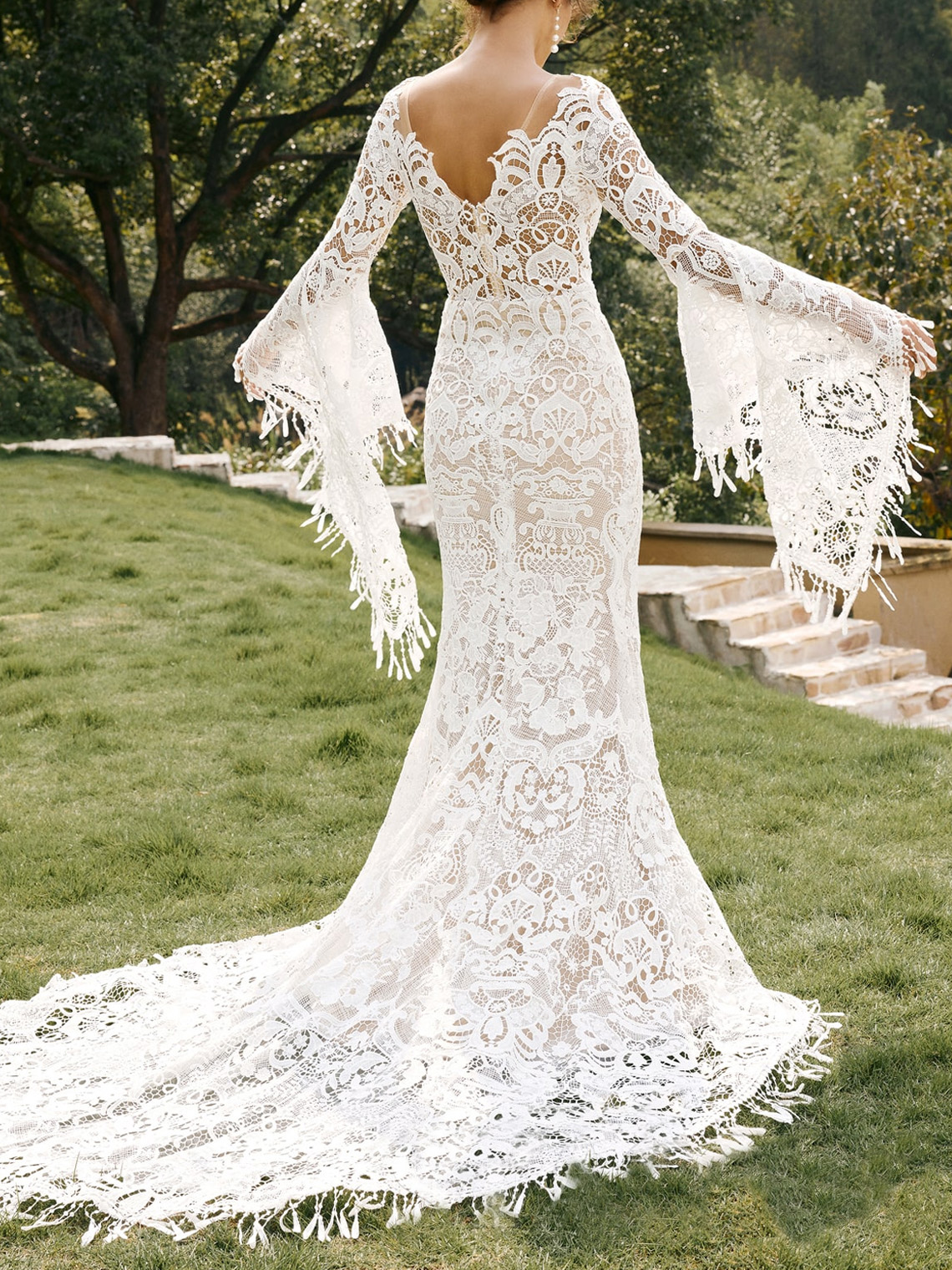 Mermaid Ivory Lace V Neck Long Sleeve Chapel Train Wedding Dresses