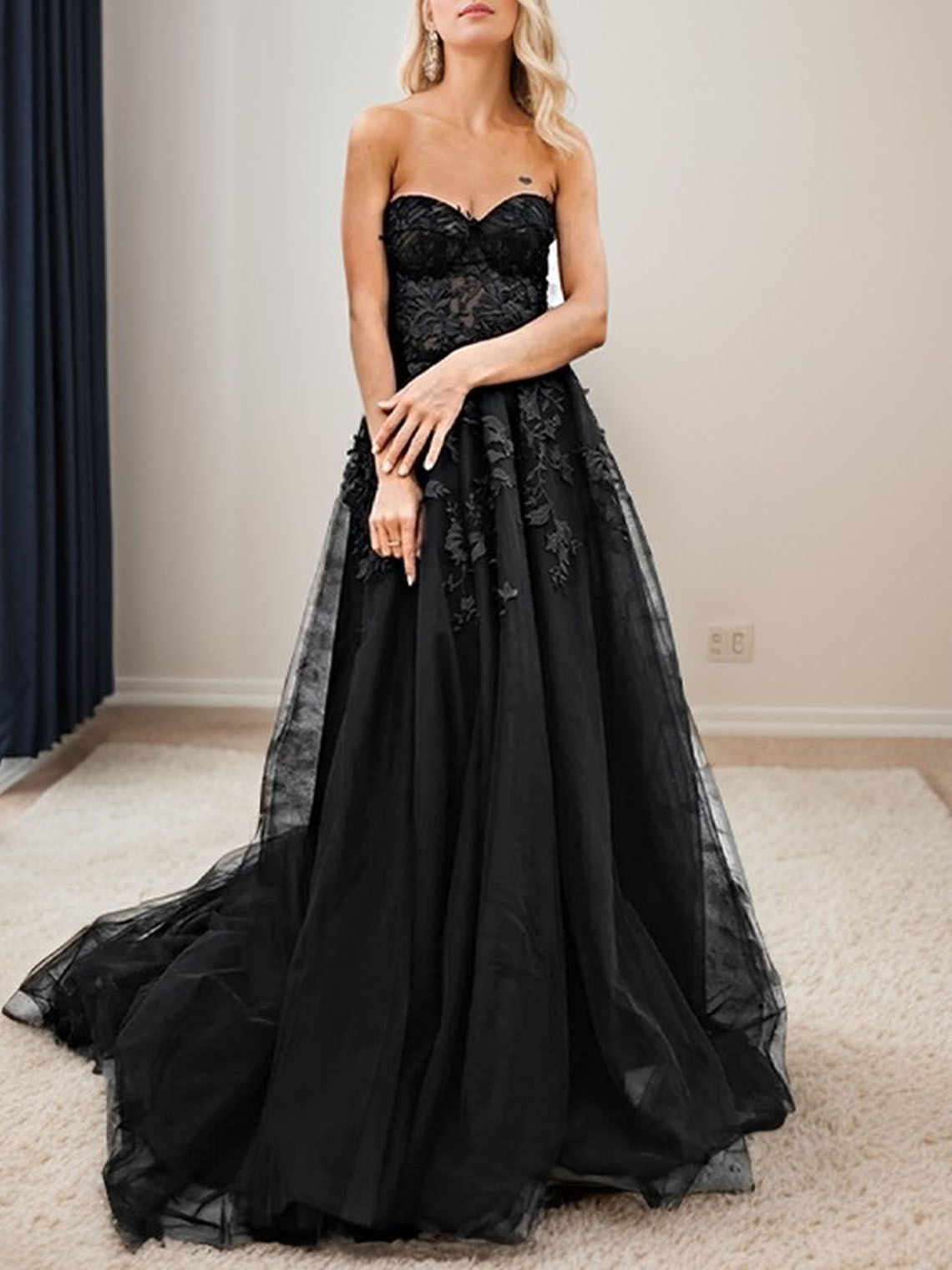 Sheath Tulle Sweetheart Sleeveless With Appliques Wedding Dresses