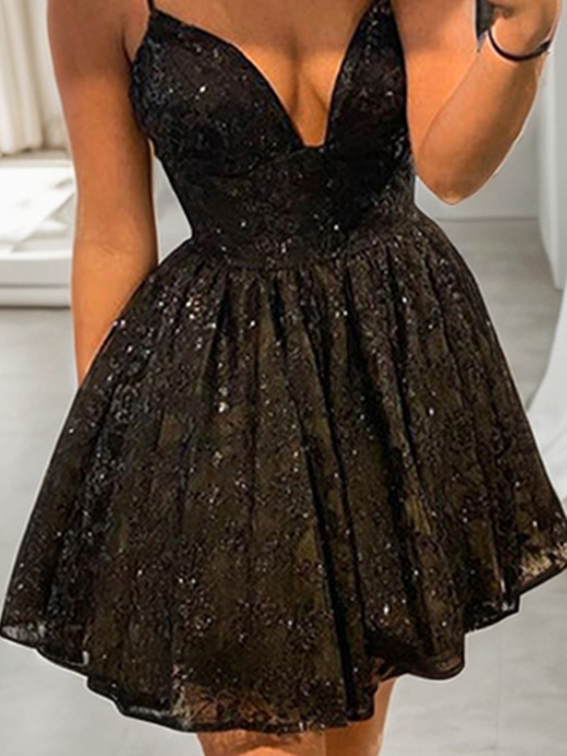 A-line Cocktail Dress V Neck Sleeveless Short/Mini Homecoming Dress