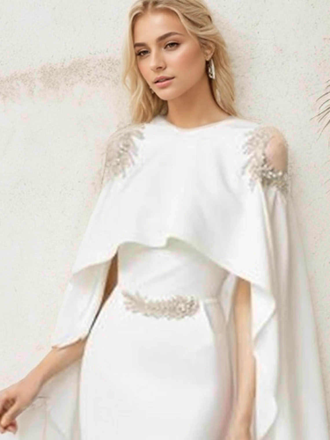 White Mermaid Jewel Neck Sleeveless with Appliques Evening Dress