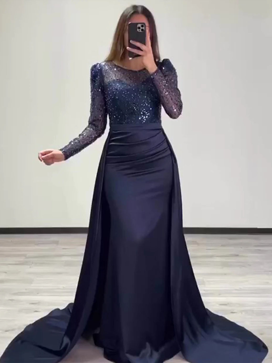 Mermaid Sequin Satin Long Sleeves with Pearls Long Evening Dress