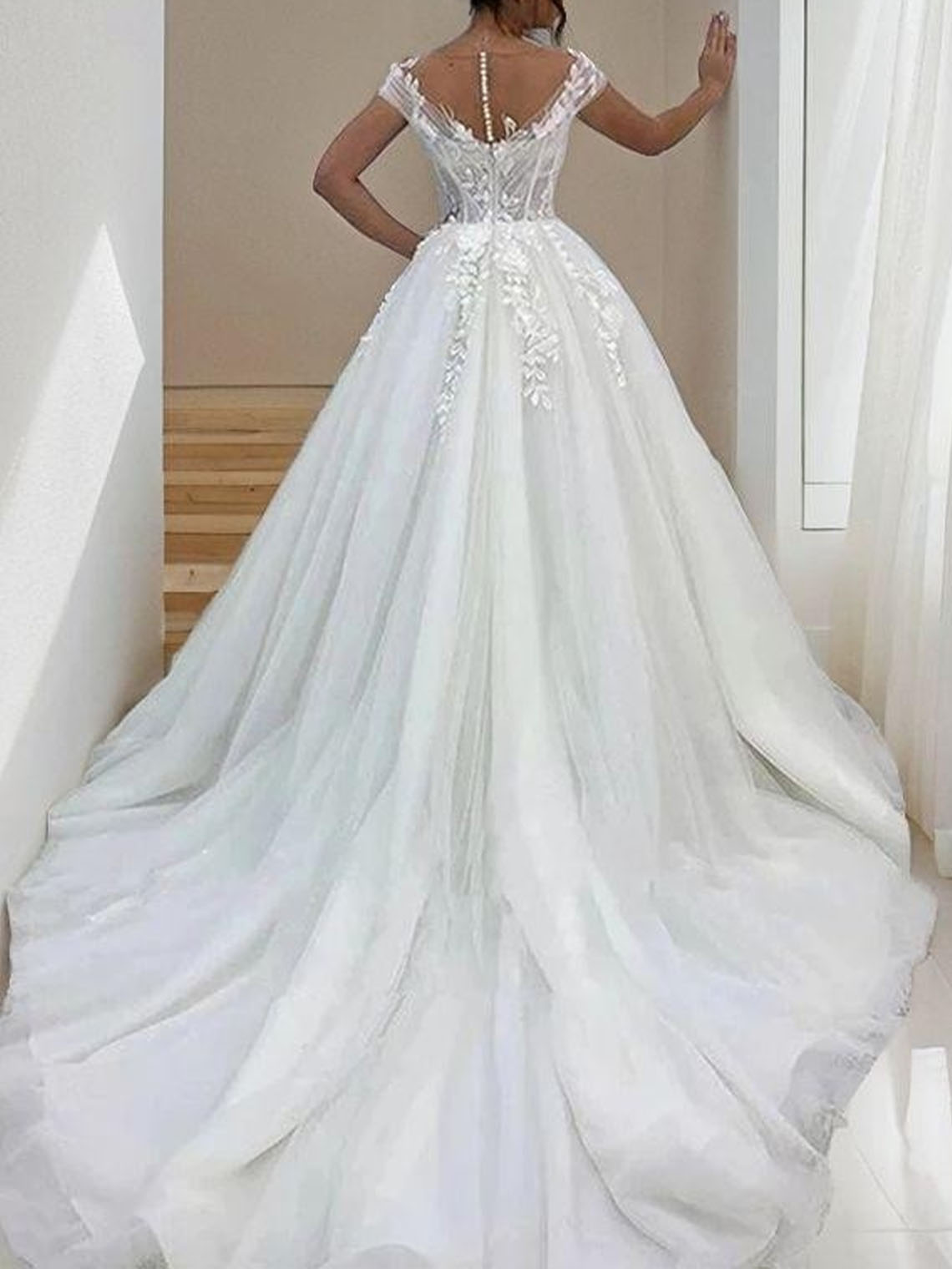 A line Tulle Scoop Neck Sweep Train With Appliques Wedding Dress