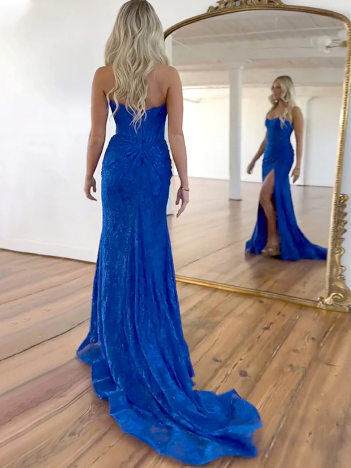 Mermaid/Trumpet Strapless Long Lace Prom Dress Beaded With Split