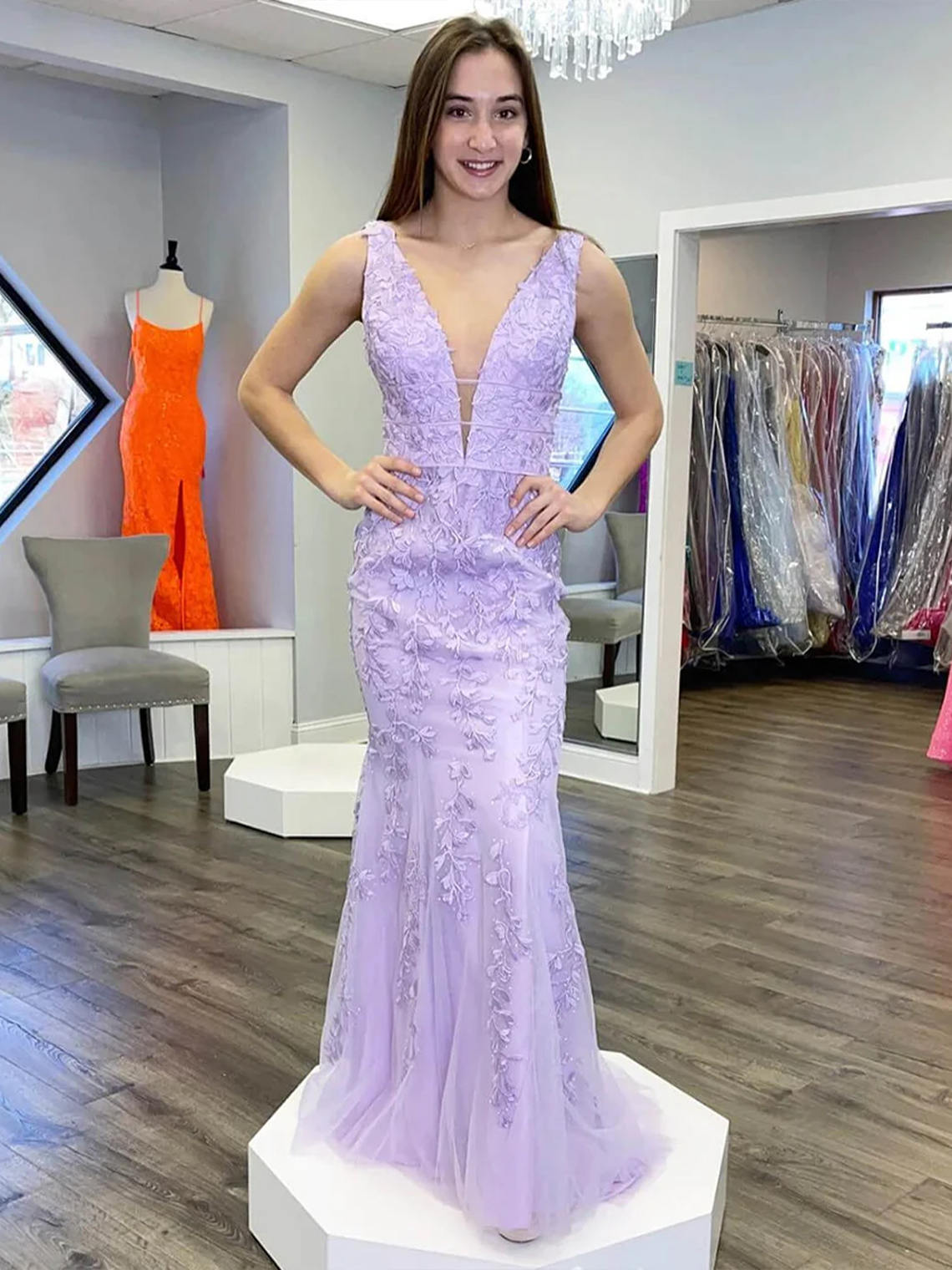 Sexy Mermaid Tulle Lace V-neck Appliques Backless Long Prom Dress
