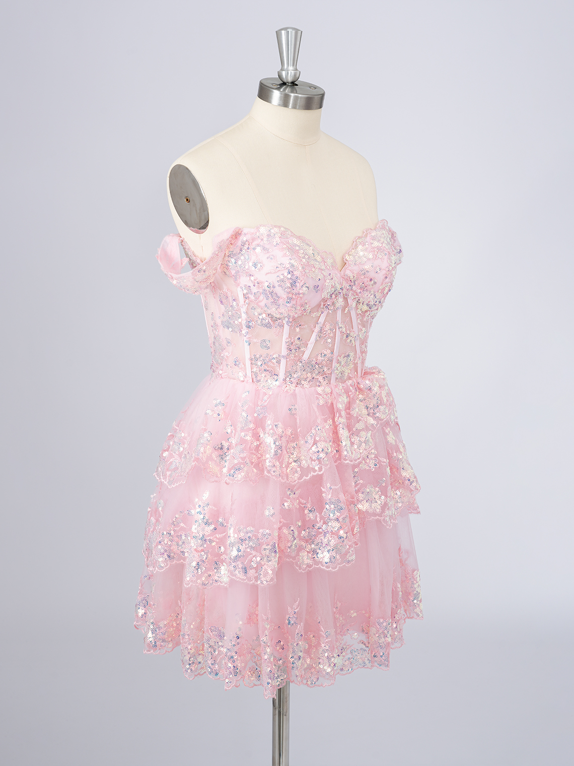 A-Line Tulle Strapless With Appliques Short Homecoming Dress