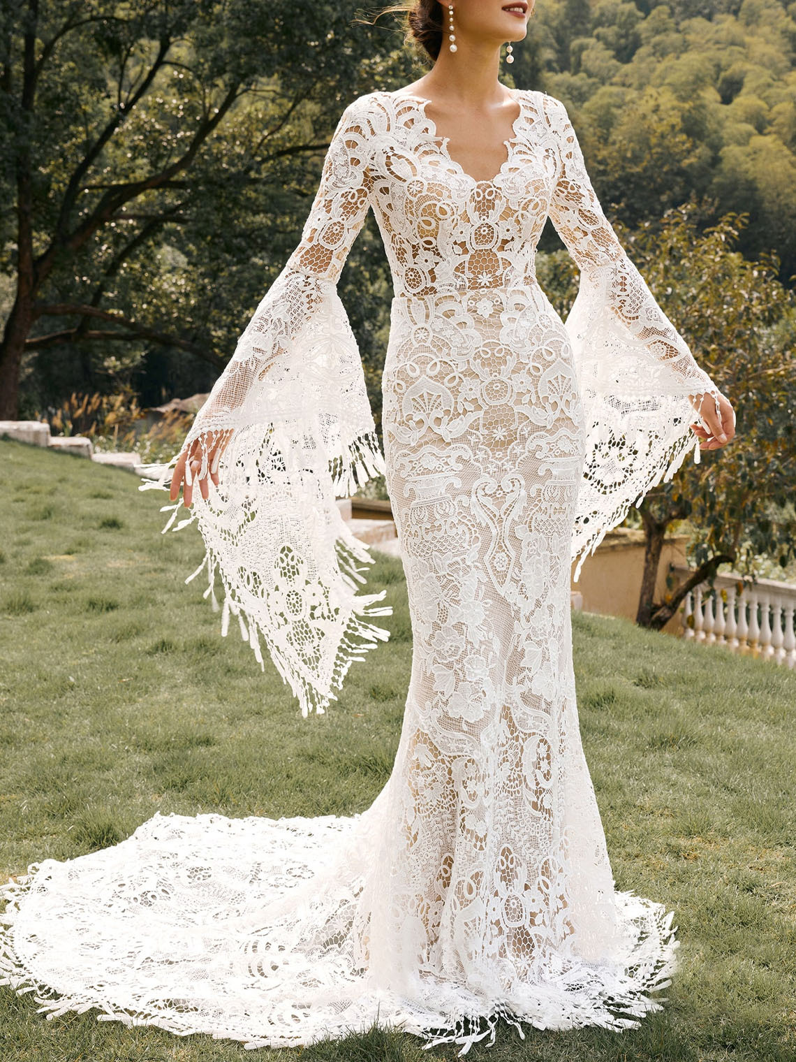 Mermaid Ivory Lace V Neck Long Sleeve Chapel Train Wedding Dresses