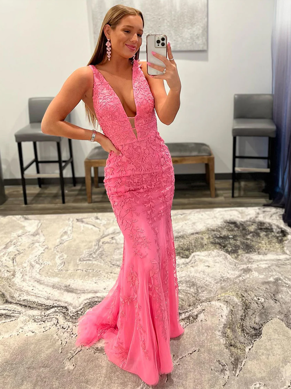 Sexy Mermaid Tulle Lace V-neck Appliques Backless Long Prom Dress