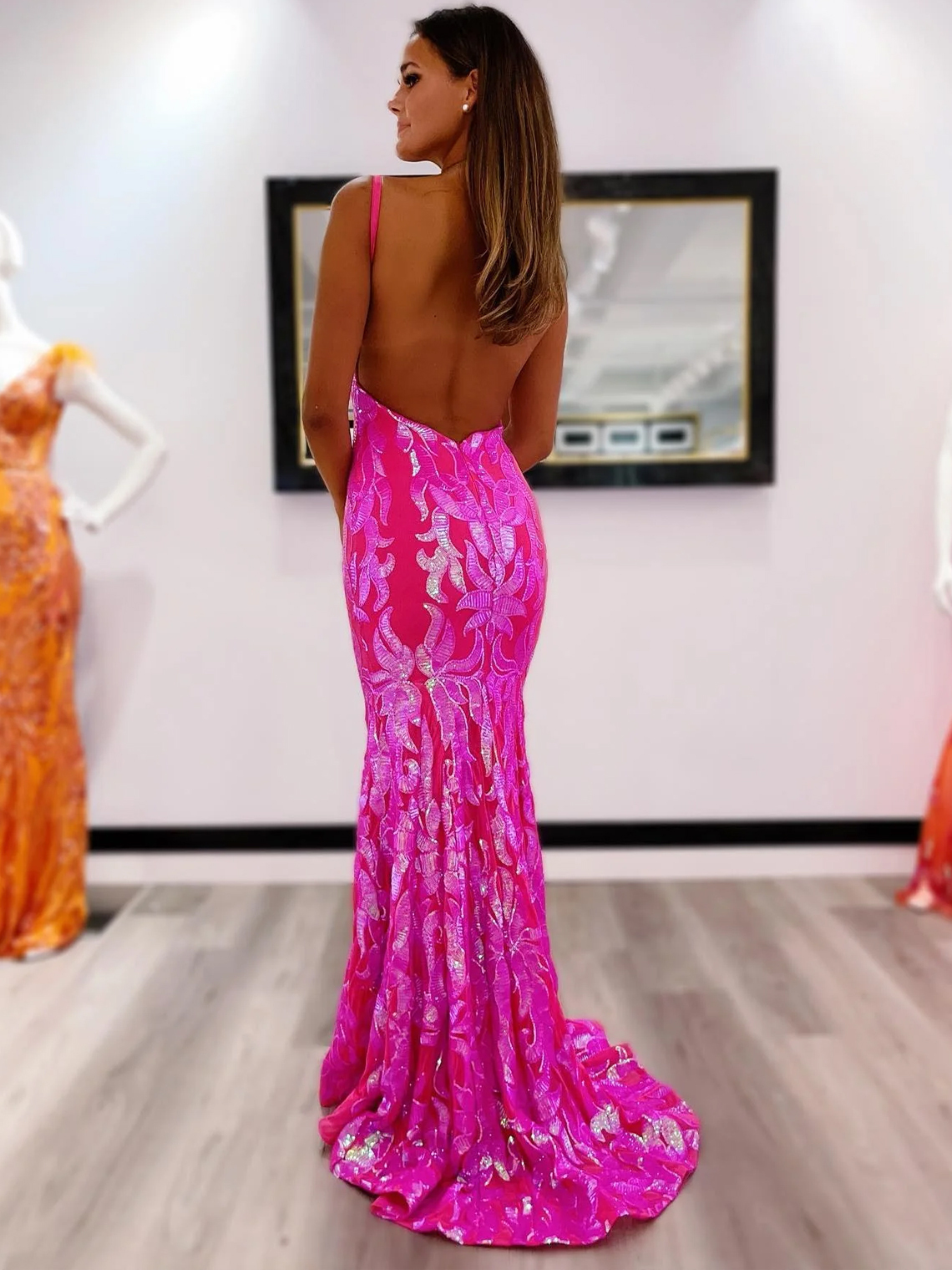 Glitter Tight Mermaid V-neck Backless with Aqqliques Prom Dress