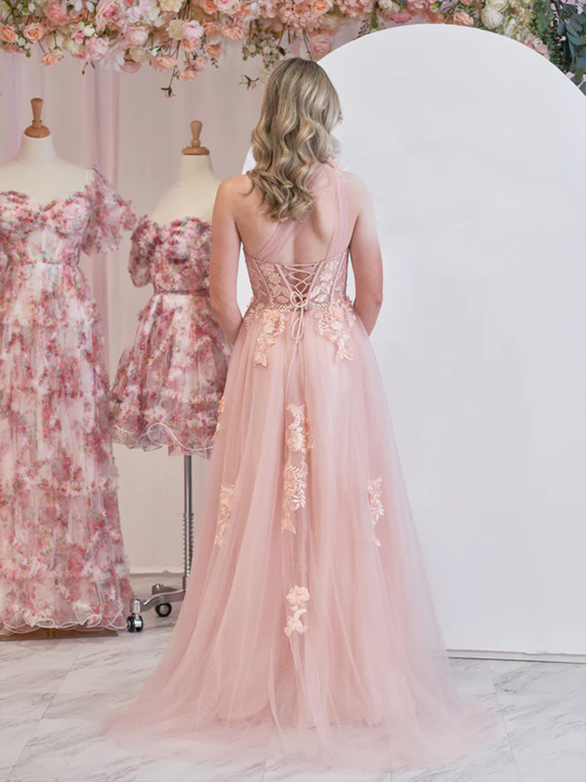 A Line Tulle One Shoulder Long Sleeveless with Appliques Prom Dress