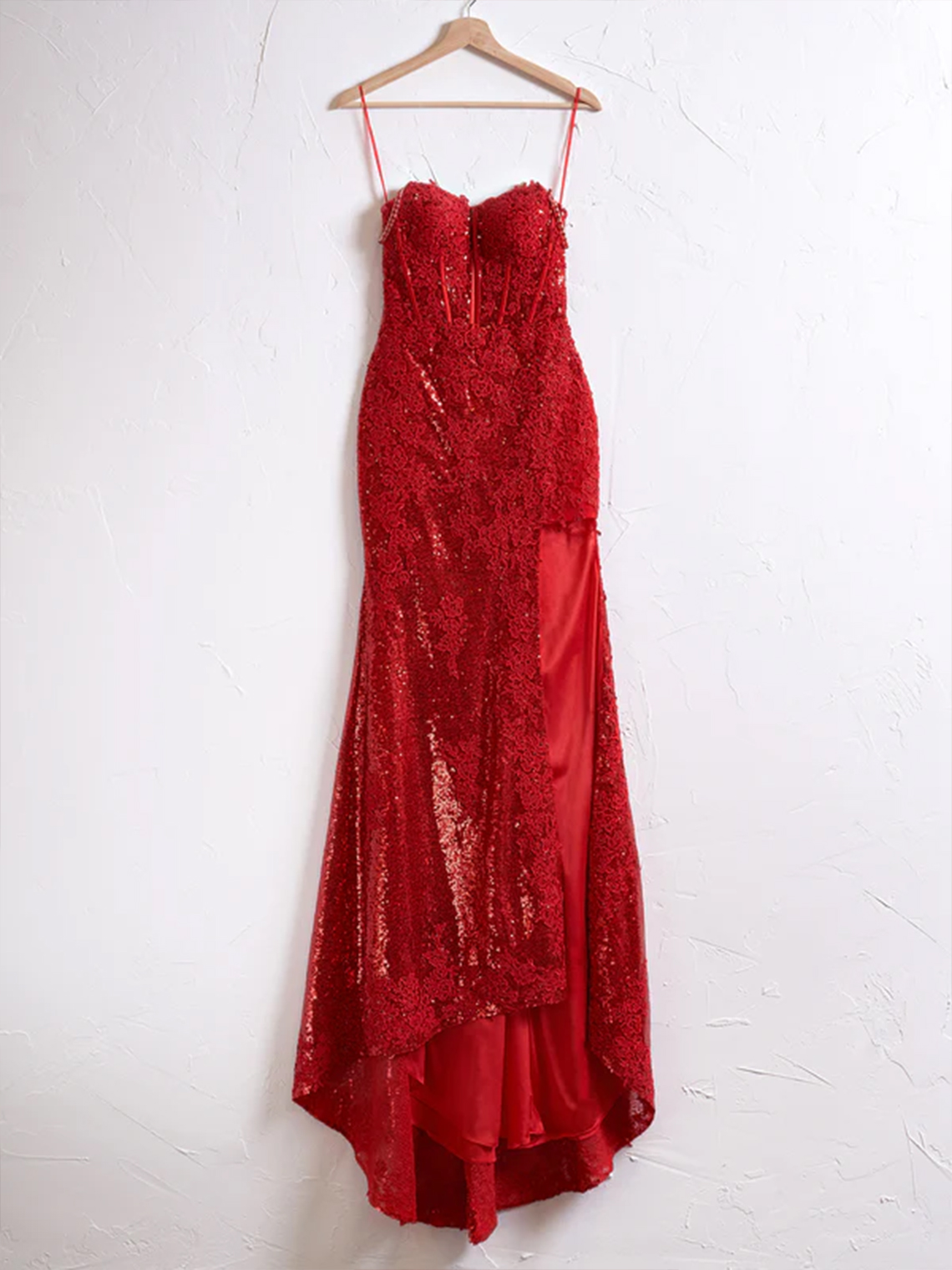 Mermaid Tulle Spaghetti Straps Appliques with Side Slit Prom Dress
